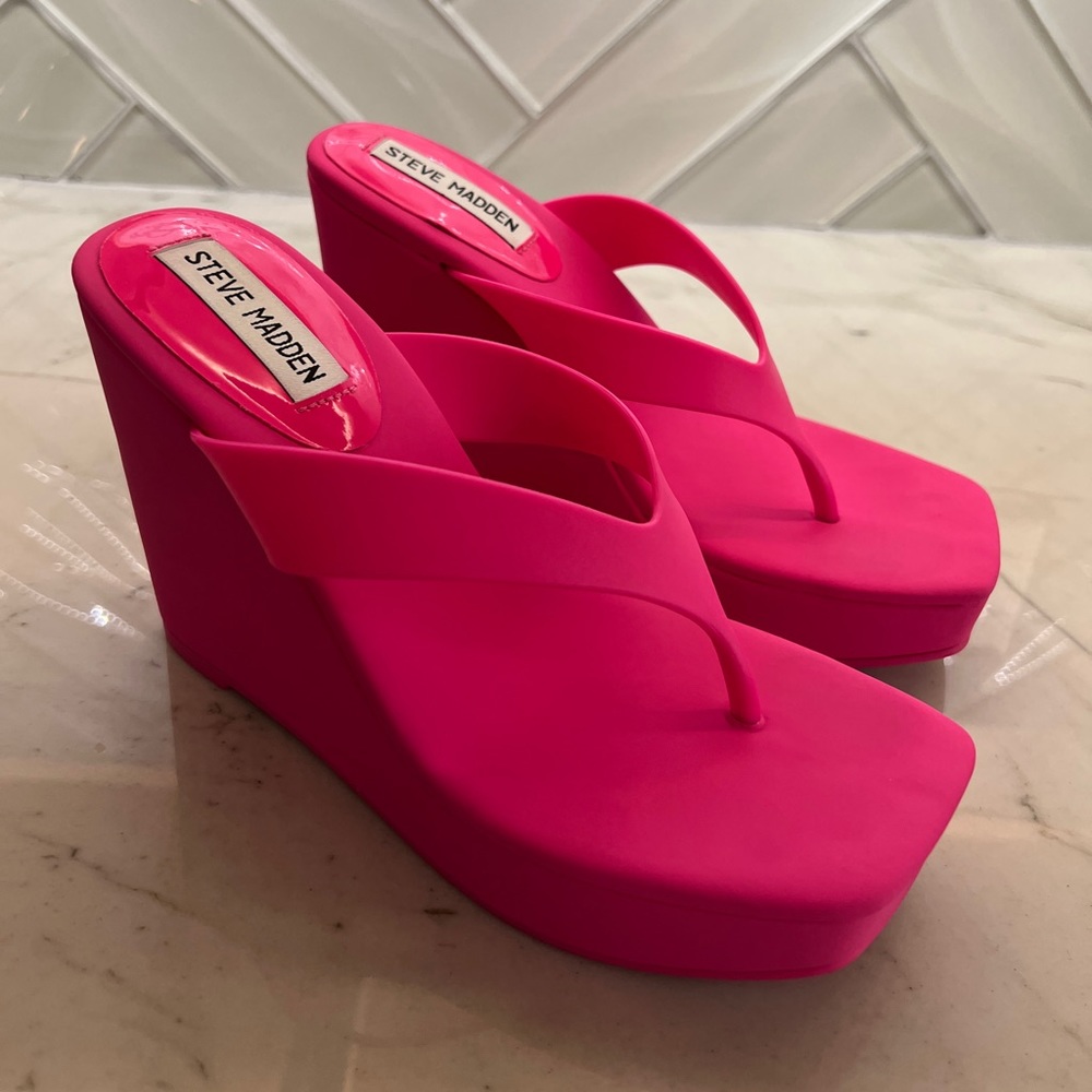 Steve Madden Wedges